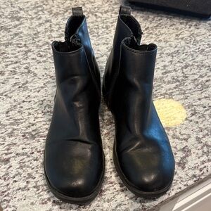 Sonoma Black Ankle Boots